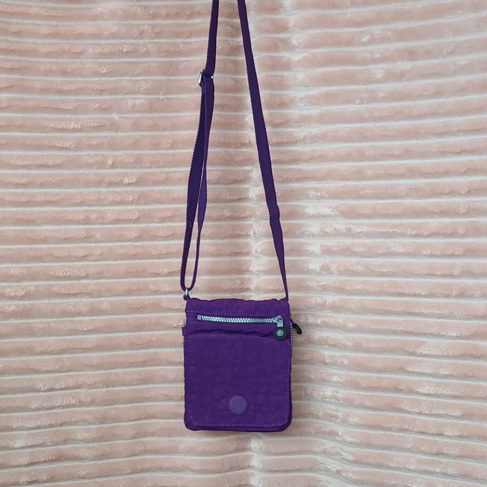 KIPLING TRAVEL BAG